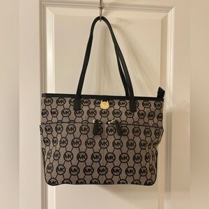 Michae Kors bag